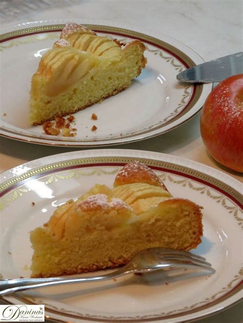 Dieser teig ist schnell kuchen liebt einfach jeder! Feiner Apfelkuchen Rezept | Apfelkuchen rezept, Kuchen und ...