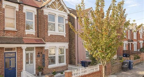 We all saw how these unexpected events took a toll on the rental markets in the urban cores, while groups flocking to the suburbs snatched up properties quickly and for higher rental rates. Property investment predictions for 2021: Rental trends ...
