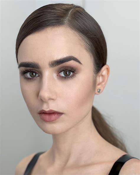 Lily Collins Wiki Bio Age Height In Feet Husband Net Worth Songs