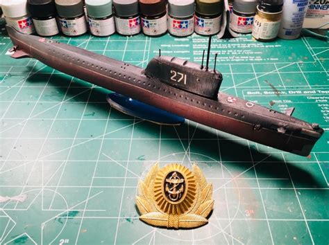 The widowmaker' sub must be removed from river. K-19 Soviet Sub , Russian Flagman 1/350 kit | iModeler