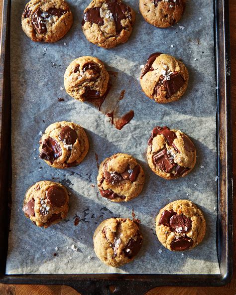 They turn out soft and chewy and oh so yummy. These tasty vegan chocolate chip cookies have crispy edges and gooey centres. This flexible ...