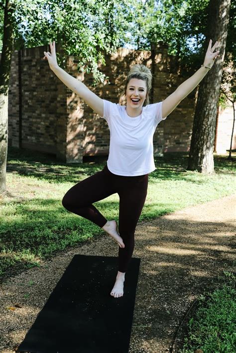 But i have seen all sorts of wrong ways. The Yoga Pant God! | Yoga pants, Barefoot girls, Yoga