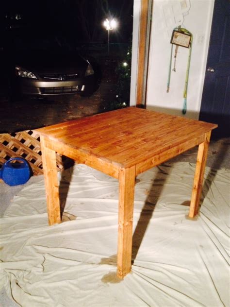 It creates a great entryway table with both storage and style! Ana White | 2x4 table - DIY Projects