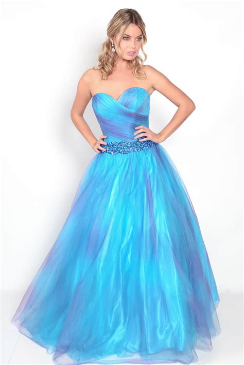 Strapless Sweetheart Tulle Ball Gown