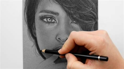 Drawing A Portrait With Graphite Pencils On Grey Toned Paper Youtube