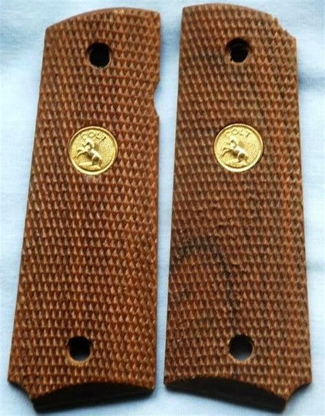 Colt Factory 70 Series 1911 Wood Grips Full Size For Government Model