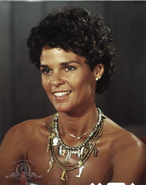 Ali In Convoy Lots Of Tan Bare Skin Tiny White Clothing And Lotsa Jewelry Ali Macgraw