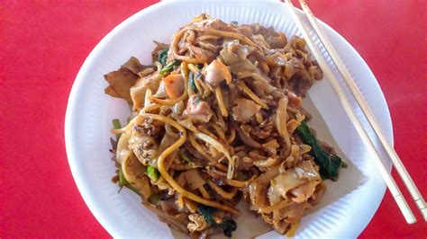 The 115 bukit merah view market and food centre cluster now has six cases, after four cases were linked to it on sunday. 8 Must-Try Stalls At Bukit Merah View Market & Hawker ...