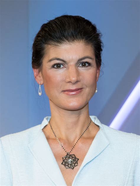 Самые новые твиты от michael wagenknecht (@wagenknecht): Wagenknecht kritisiert Scholz-Kandidatur - Schlechte ...