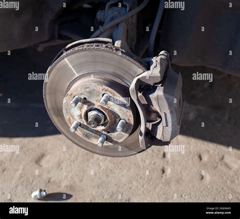 Disc brake of the vehicle for repair, in process of new tire