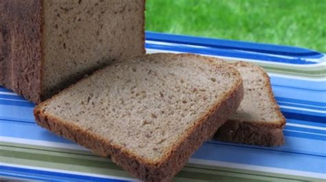 Even though the zojirushi® bread machine will preheat the ingredients i have found it works best to warm some of the ingredients before you put them in the. Order Of Ingredients For Zojirushi Bread Machine Recipes : Daily Bread Making With A Zojirushi ...