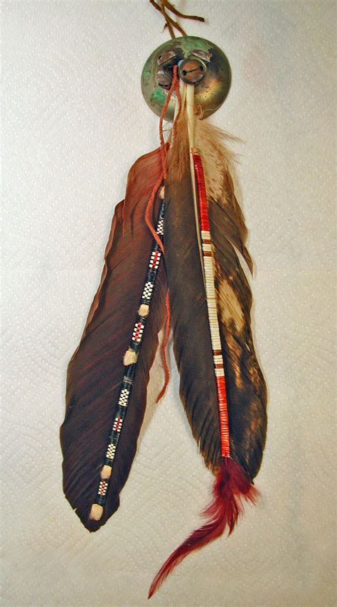 Pin By Ka Depner On Feathers In 2020 Native American Headdress Native American Clothing