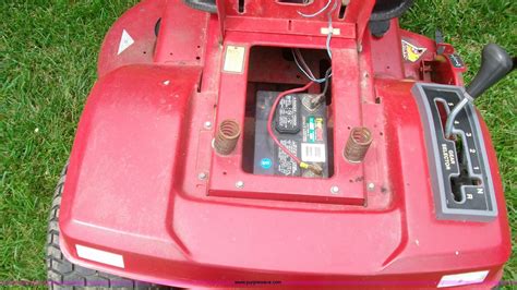Lawn Chief 440 Riding Mower In Wamego Ks Item C1206 Sold Purple Wave