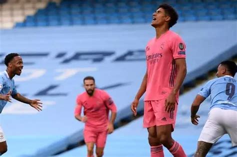 He is currently competing in the middleweight division of the ultimate fighting championship. Jadi Biang Kekalahan Real Madrid, Varane : Saya ...