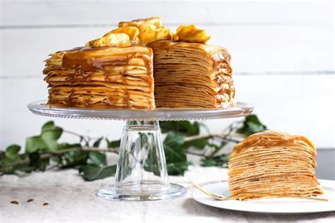 Gâteau de crêpes aux pommes et caramel de dattes au Thermomix