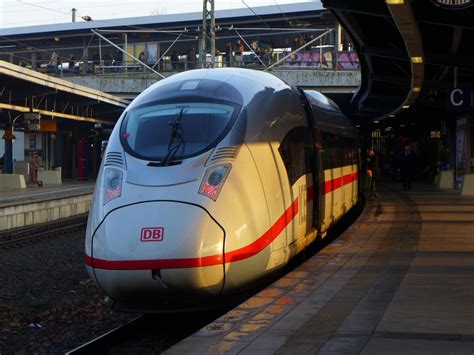 Book train tickets, check timetables & find out more about the station with trainline. Im letzten Abendlicht steht TZ 704 als ICE 917 (Dortmund ...