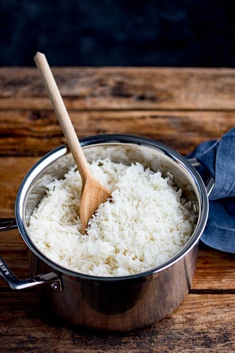 How To Cook Rice Perfectly Nickys Kitchen Sanctuary