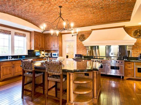 Elon musk's brentwood house is your chance to live like a tech billionaire. Elon Musk - Net Worth, House, Salary, Age, Wiki, Divorce