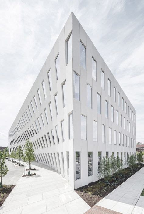 The Main Facade Of This Office Block Consists Of A Precast Concrete
