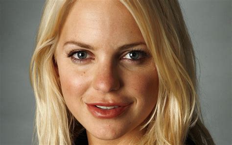Anna Faris HD Wallpapers Backgrounds