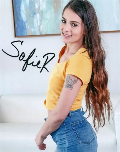 Sofie Reyez Super Sexy Hot Adult Model Signed 8x10 Photo Coa Proof 321