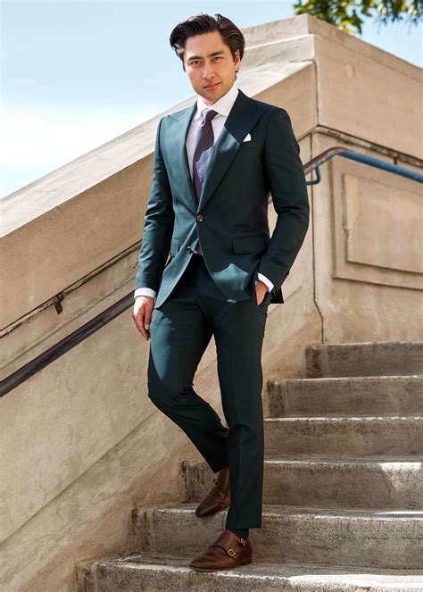Hunter Green Slim Fit Prom Tuxedos Two Pieces Groom Formal Suits For