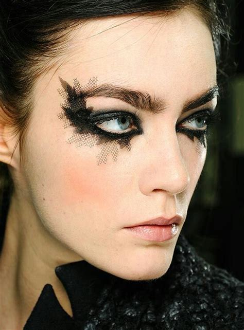 Call Me Crazy But I Like The Exaggerated Eye At Chanel