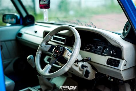 Koleksi modifikasi mobil kijang grend exstra modifikasimania via. Toha's 1996 Toyota Kijang Grand Extra - GETTINLOW