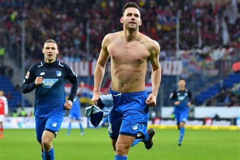 Szalai ádámnak barátnője van forrás: Bombázó barátnője miatt szárnyal Szalai Ádám - FOTÓK | Rangadó