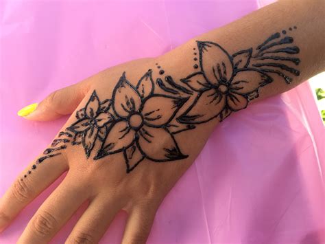 Details More Than 74 Henna Flower Tattoo Super Hot Ineteachers