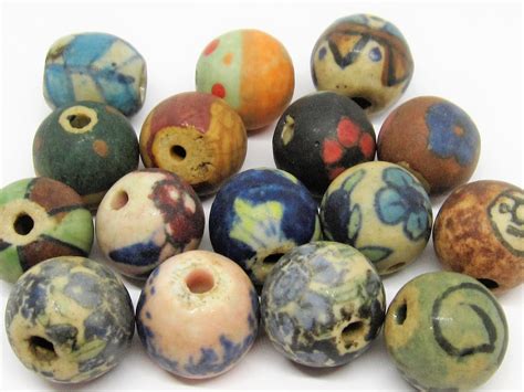 Loose Beads 16 Handmade Vintage Ceramic Beads 15mm X 17mm By
