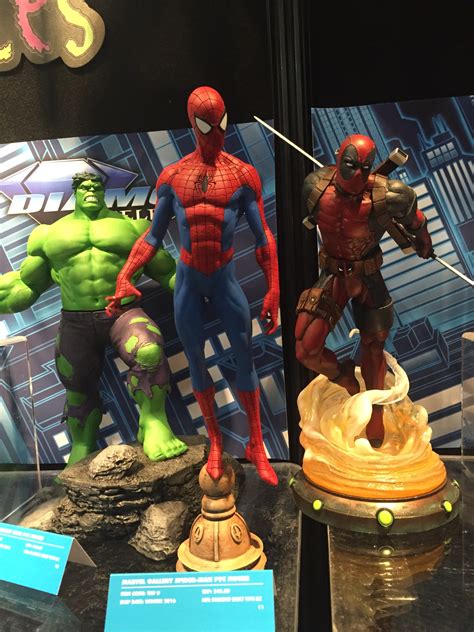 Diamond Select Deadpool Marvel Gallery Statue & Model Kit! - Marvel Toy