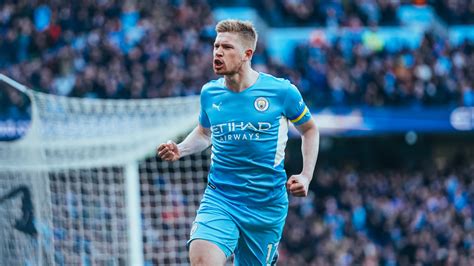 It S A Privilege To Be Fighting For Titles Says De Bruyne