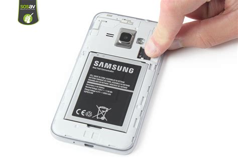 Samsung is once again not very generous in terms of features. Micro SD card Galaxy J1 2016 repair - Free guide - SOSav