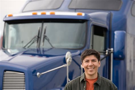 6 Things Every New Truck Driver Should Consider