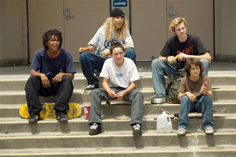 Critics Are United With Love For Jonah Hills Mid90s