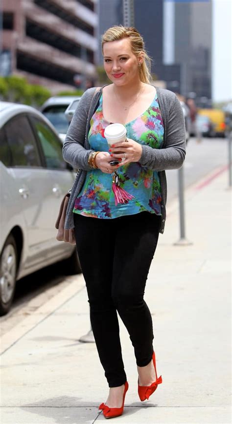 Hilary Duff Takes Heat For Cigarette In Pic The Hollywood Gossip