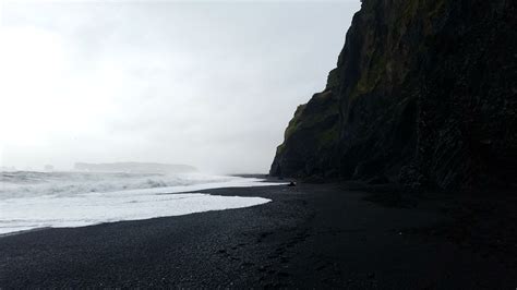 Reynisfjaras Black Sand Beach Iceland Oc 3938 × 2212