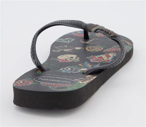 I've only felt leather like this in the most expensive of leather jackets. Havaianas Top Tribo Flip Flops Black - Men's Sandals