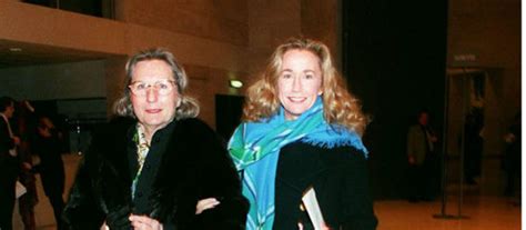 Brigitte fossey à propos de l'homme qui aimait les femmes de françois truffaut le 25 octobre 2014 à la cinémathèque française à paris (avec serge toubiana). Brigitte Fossey: supported by her daughter and her husband ...