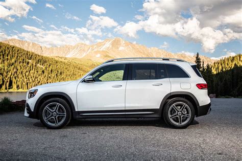 In many ways, the audi q3 splits the difference between mercedes and bmw. Review: The 2020 Mercedes-Benz GLB 250 plays all the right angles