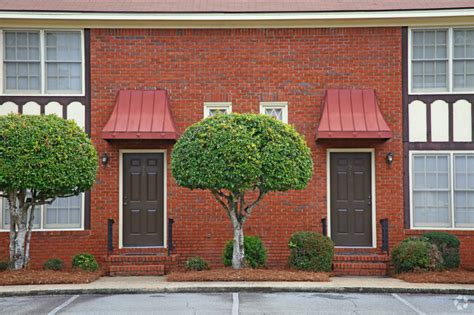 Find top apartments in albany, ga with less hassle! The Woodlands of Albany Apartments For Rent in Albany, GA ...
