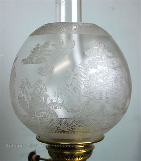 Sleek and airy with a globe shade, it's just the thing to add illuminating intrigue to your living room or reading nook. Antiques Atlas - Antique Oil Lamp Shade, Willow Pattern ...