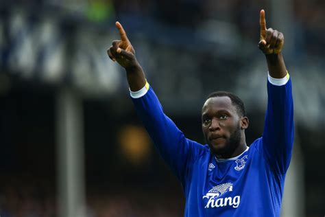 Romelu lukaku's 18th goal of the season gave everton a first half lead over west ham in their round 29. Lukaku Message To Everton