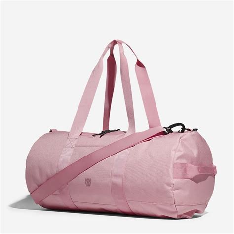 Pink Classic Duffle Bag In 2021 Pink Gym Bags Pink Duffle Bag