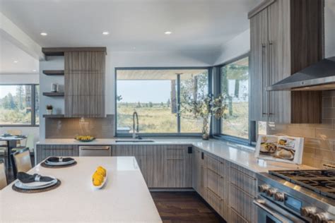 The best of both worlds. Thermofoil Cabinets: The Pros and Cons Cabinet Buying ...