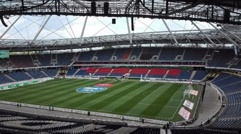 Hannover 96 ist neuer tabellenführer der zweiten liga. Stadion - Foto van HDI Arena, Hannover - Tripadvisor