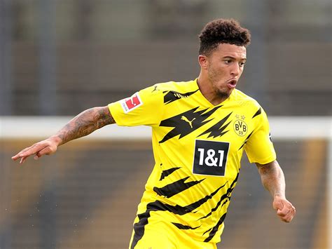 He is 20 years old from england and playing for borussia dortmund in the germany 1. Jadon Sancho | Celebs Now