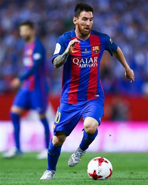 Lionel messi wears these boots here s why. What Nemeziz Boot is Lionel Messi Actually Wearing ...