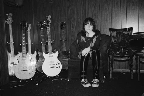 Girl And Guitar Good Luck Separating Joan Jett From Her Choice Of